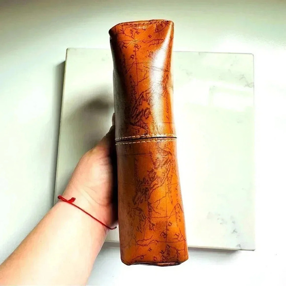 NWOT Patricia Nash Map Print Italian Leather Isla Cosmetic Bag Riot Rust - Picture 4 of 7